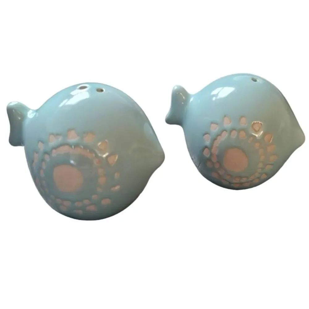 Pottery Salt & Pepper Shakers Set Fish Blue Nautical Coastal Decor Unique